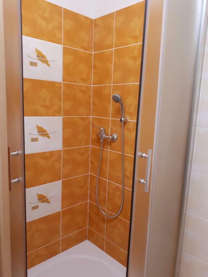 Buchtuv Statek Villa Vendoli Eksteriør bilde